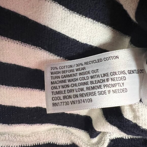 NWT Universal Thread Navy White Striped Woven Knit Top Sweater XXL - Picture 3 of 4